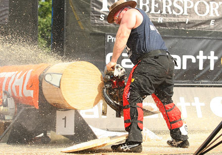 Working the hotsaw at the 2009 finals.